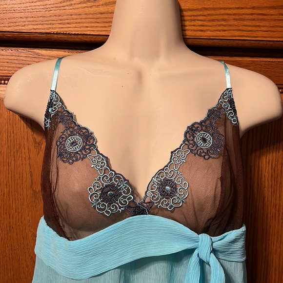 Victoria Secret Nighty💙 - Picture 3 of 9